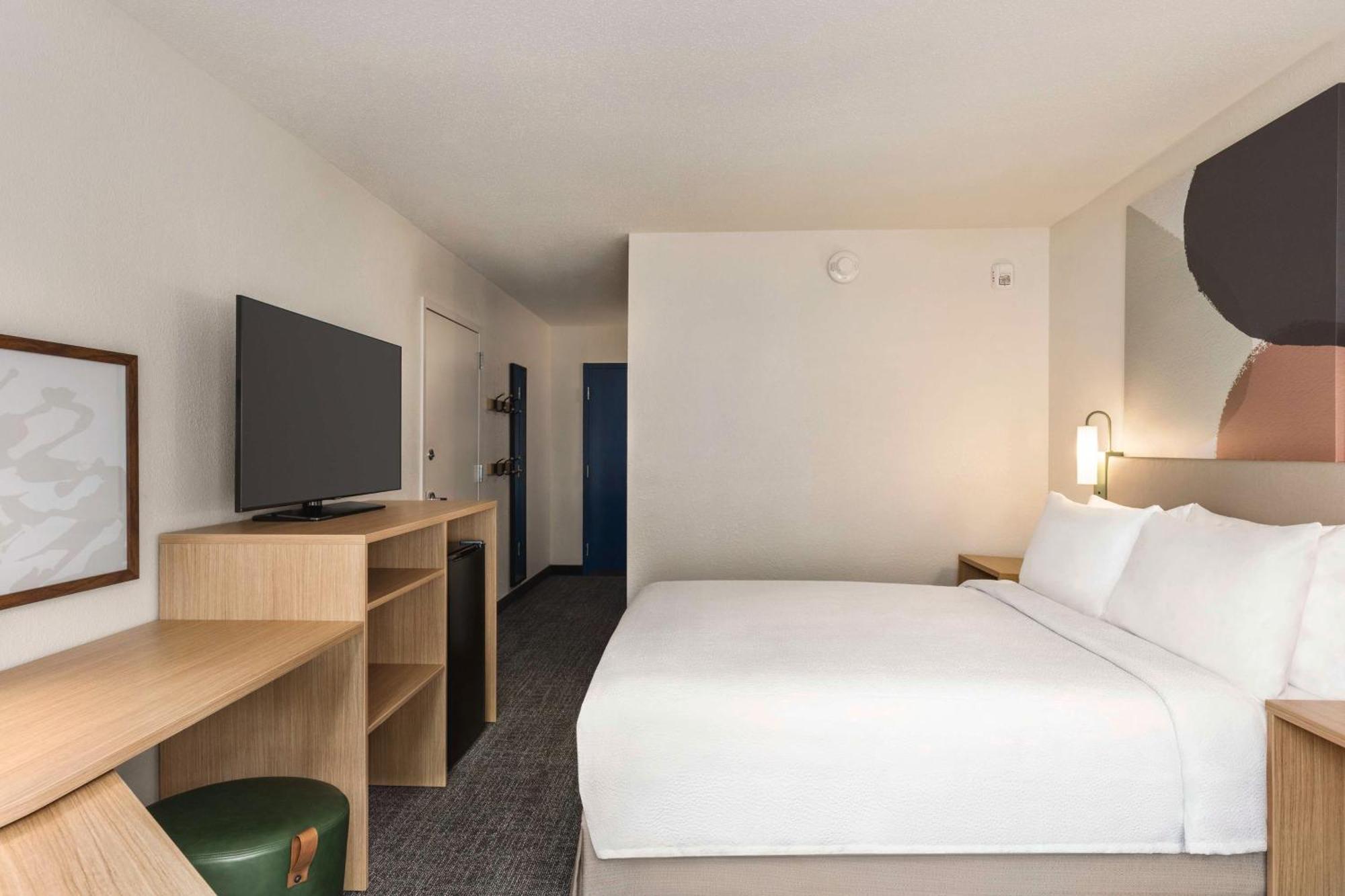 Spark By Hilton Mystic Groton Exterior photo