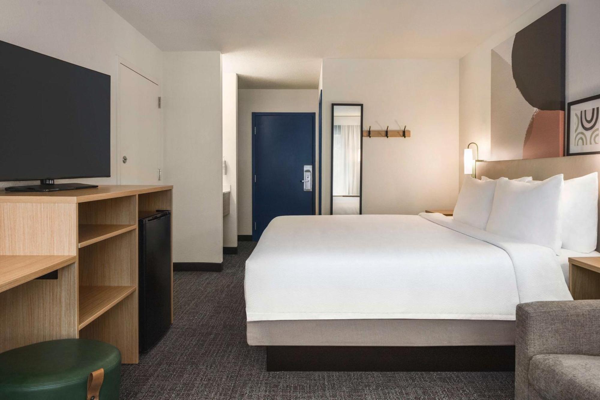 Spark By Hilton Mystic Groton Exterior photo
