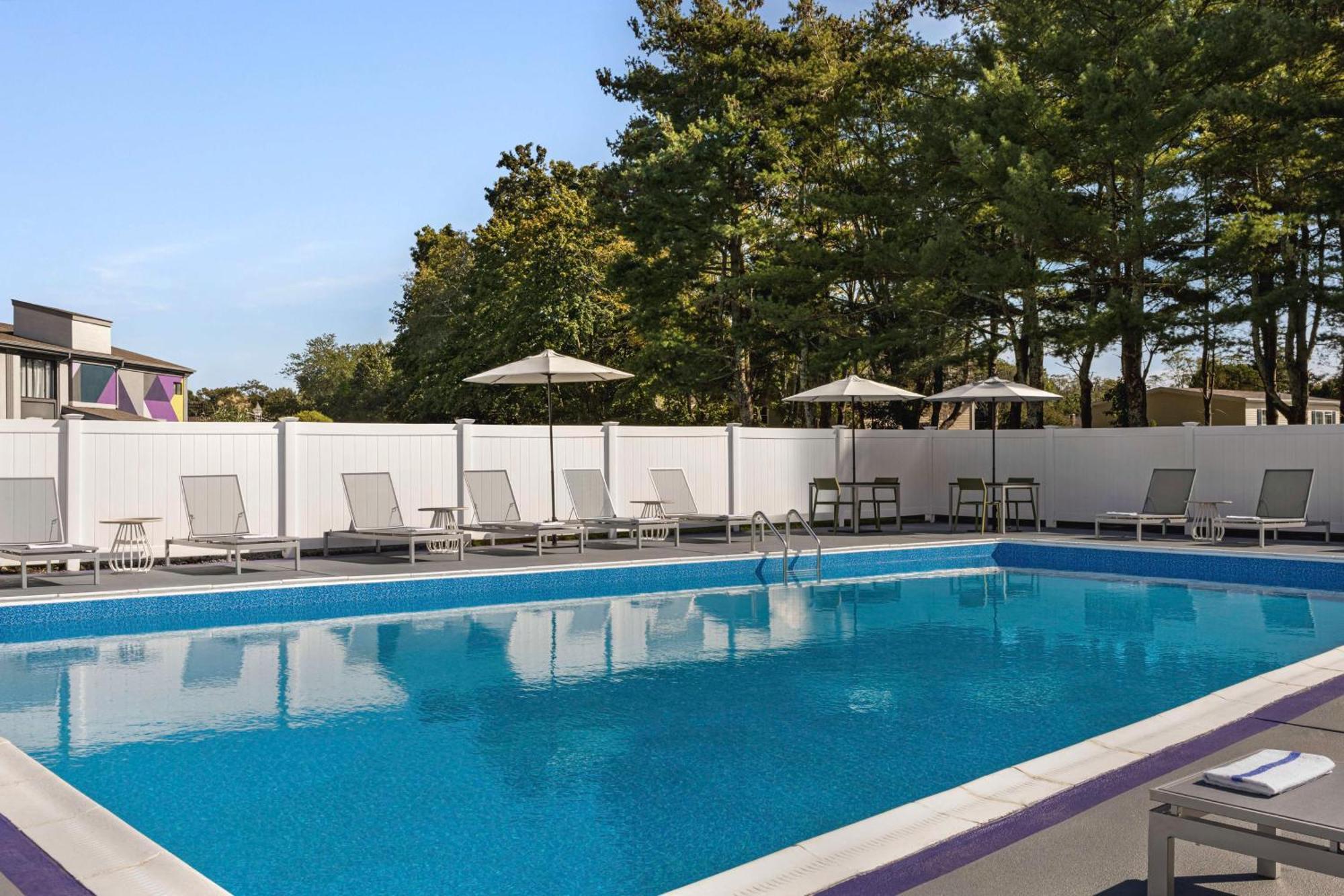Spark By Hilton Mystic Groton Exterior photo